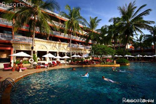 Kata Beach Resort & Spa 43
